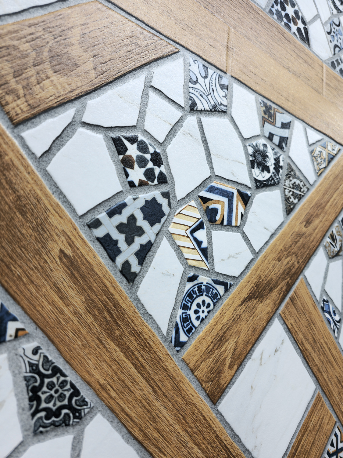 Открытие двухэтажного шоу-рума LAVIT TILE в Индии – более 2000 дизайнов и интерьерные решения